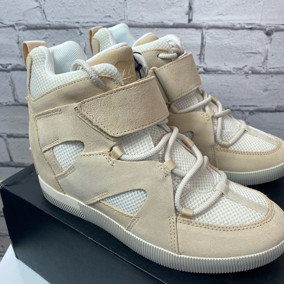 Sorel Womens Out N About Sport Wedge Ankle Boots Cream High Top Size 9 NEW - Picture 6 of 9